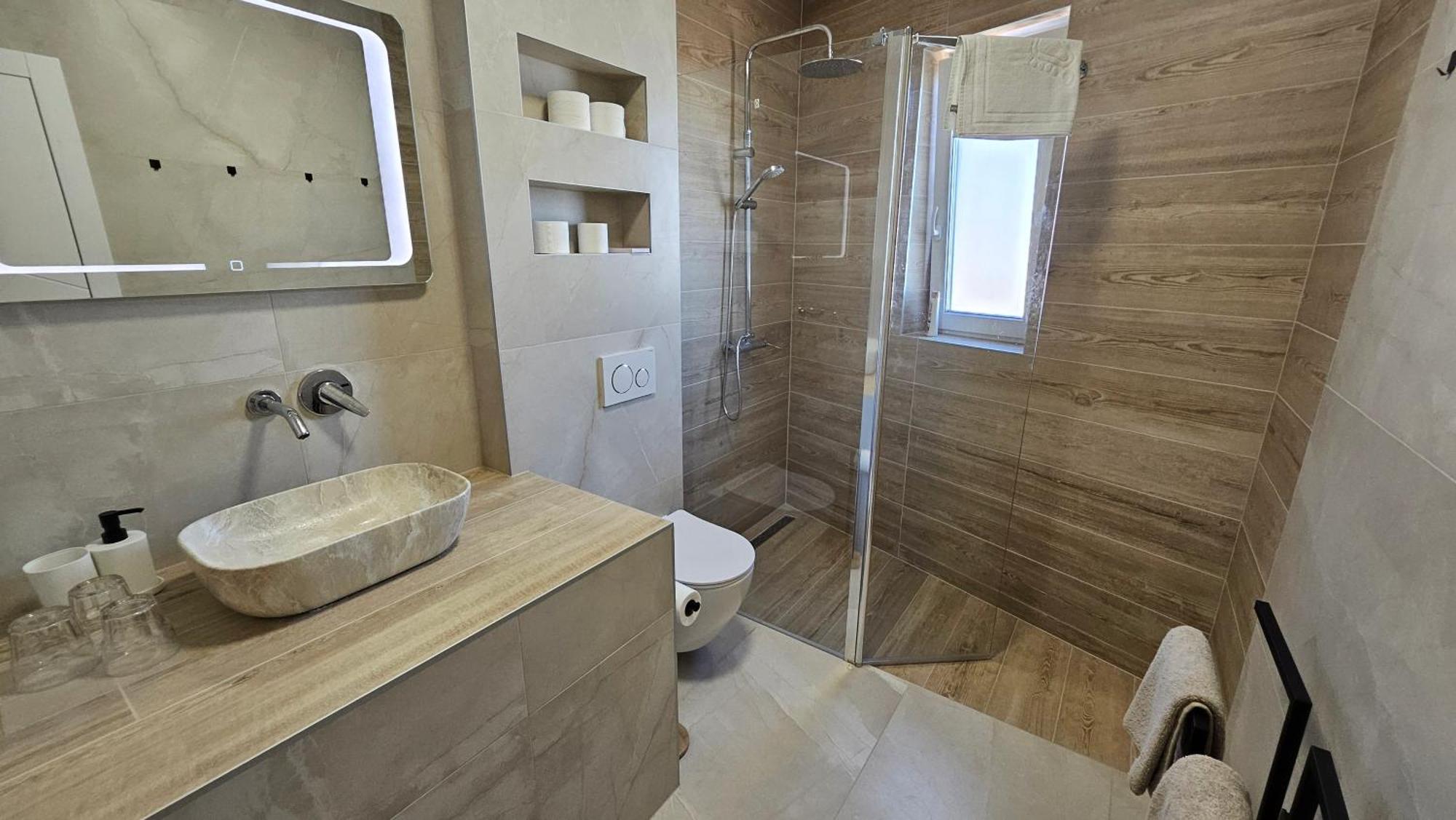 Richi Rooms & App Funtana Εξωτερικό φωτογραφία